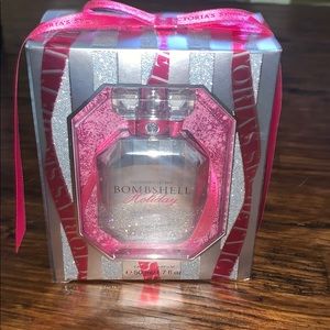 Victoria Secret Bombshell Holiday